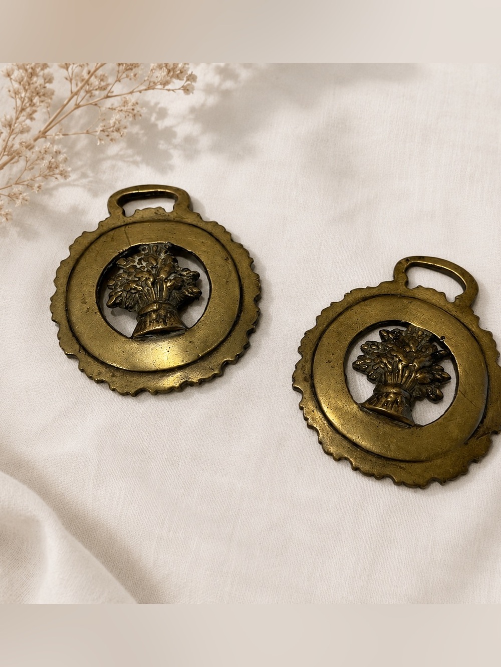 2 Martingale medallions in brass